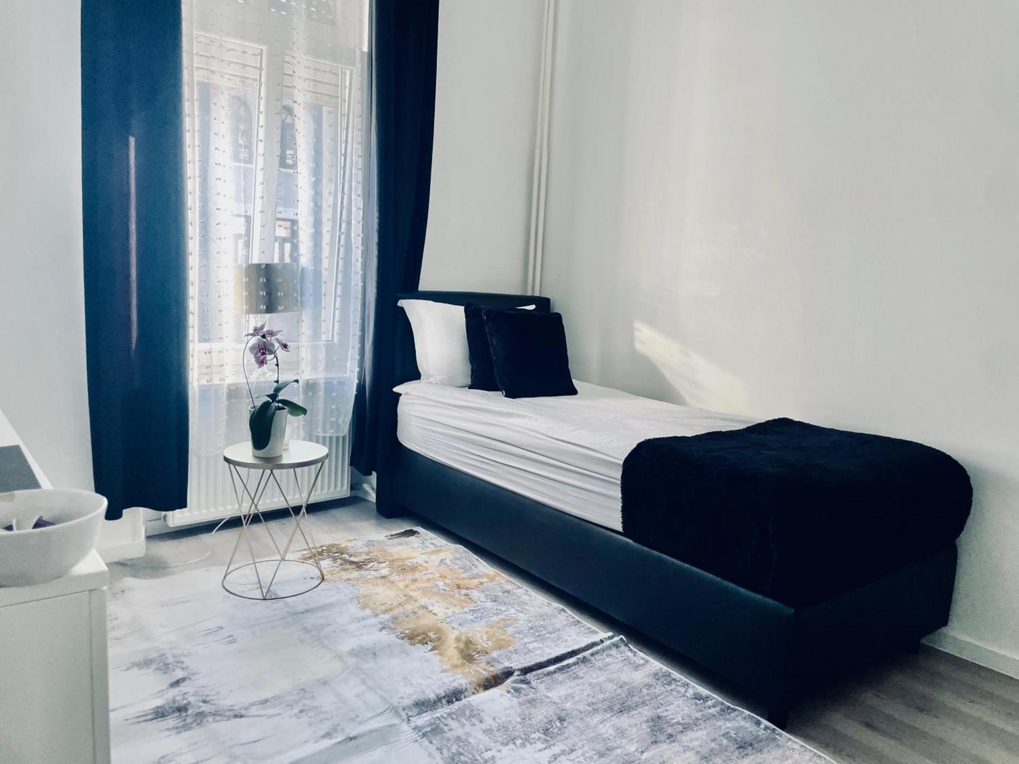 Executive Single Room With En-Suite In Guest House City Centre Luxembourg Extérieur photo